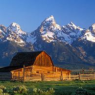 De John Moulton schuur van de Mormon Row aan de voet van de Tetons in het Grand Teton Nationaal Park, Wyoming, USA
<BR><BR>Zie ook www.arterra.be</P>